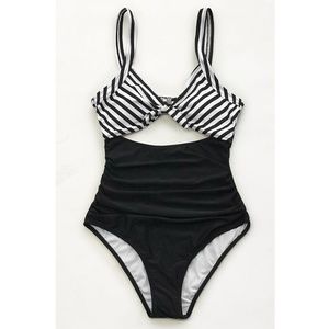 NWT Cupshe Striped, Ruched Swimsuit (Size M)